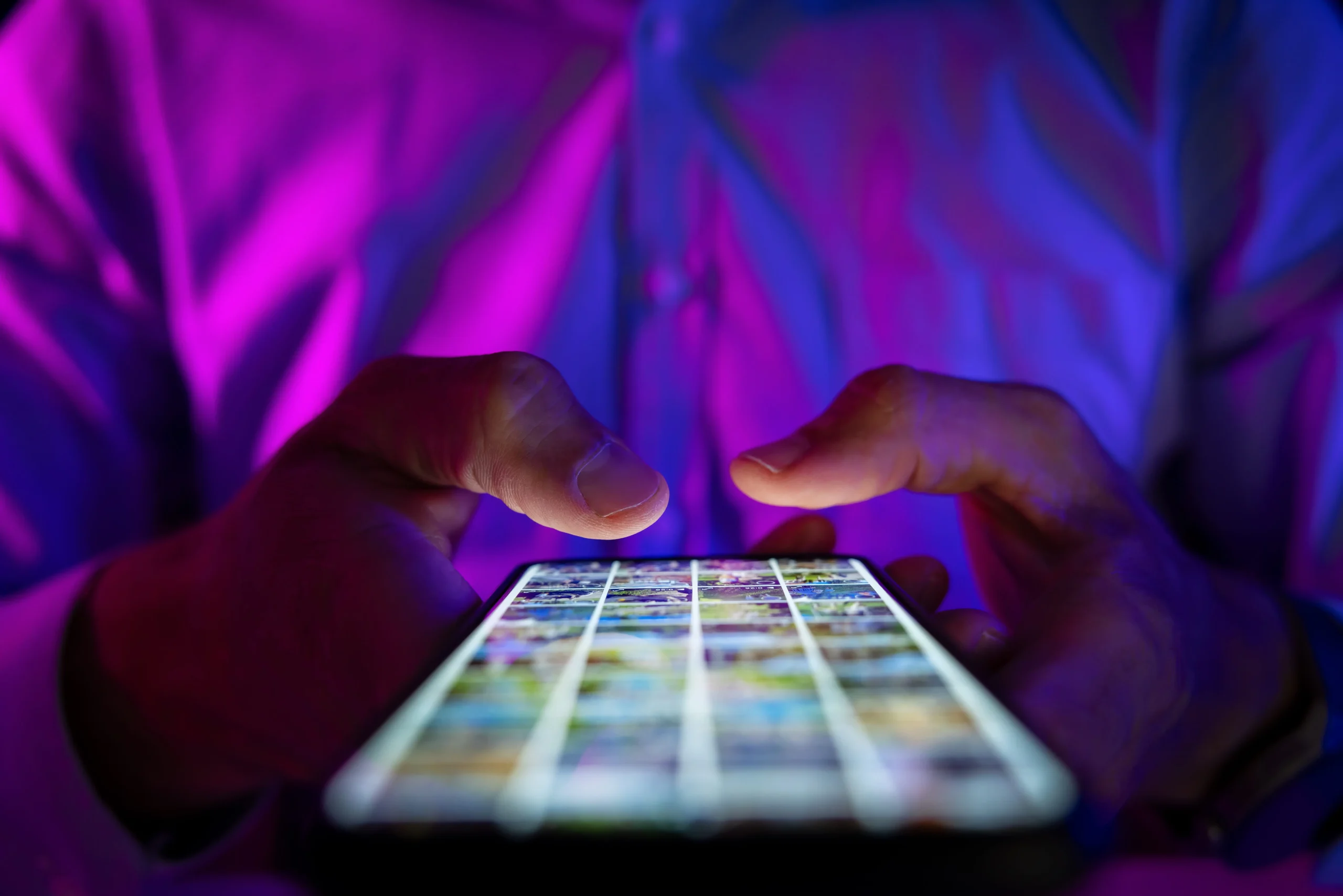 Solutions for Managing Digital Rights in the Entertainment Industry 5